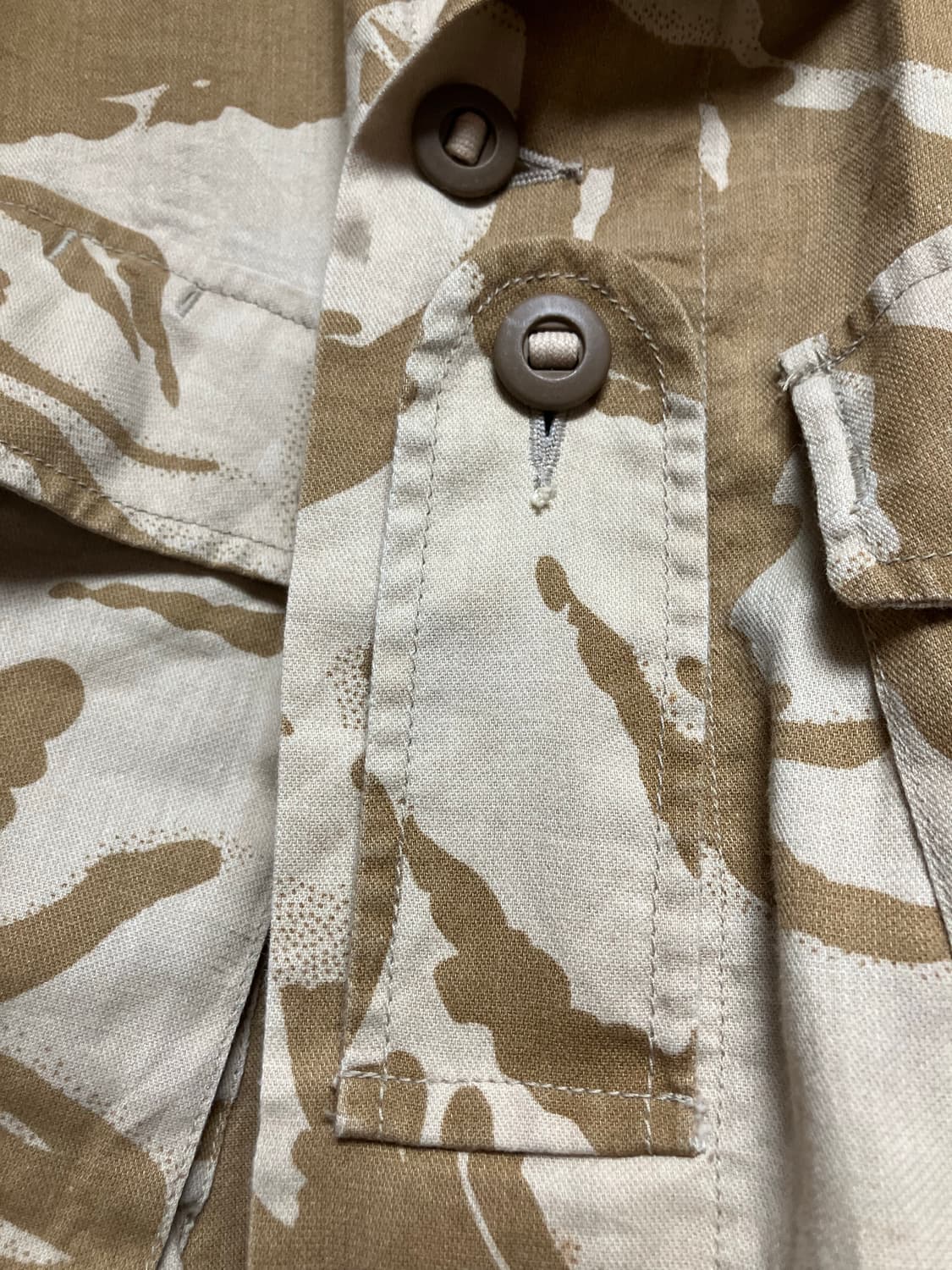 [3장가격] 빈티지 프룻오브룸 맨투맨, 유니클로 니트,영국군 셔츠 상품이미지10