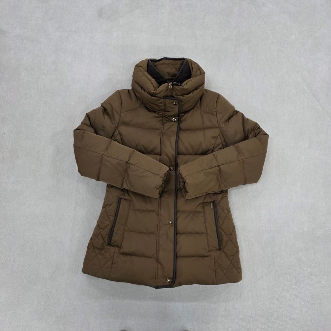 [85] 헤지스 여성 집업 덕다운 패딩 점퍼 1230J 상품이미지1