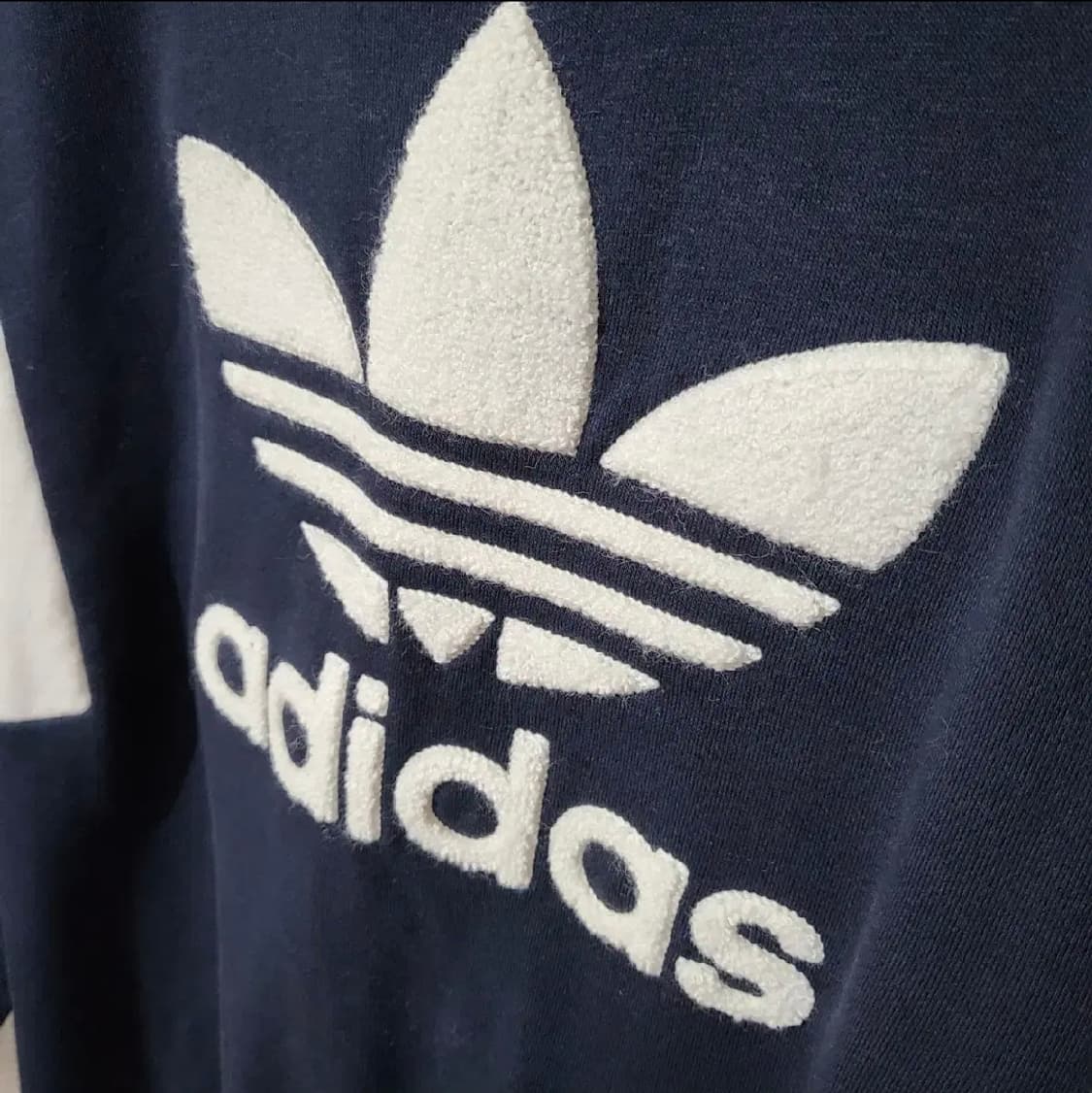 137 ) 아디다스 한정판 바시티 맨투맨 M 완전예쁜옷 상품이미지3