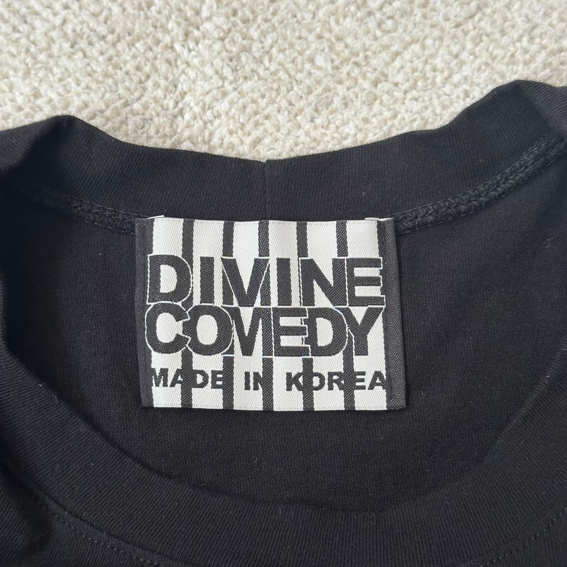 DIVINE COMEDY 크롭 스트랩 티셔츠 상품이미지5
