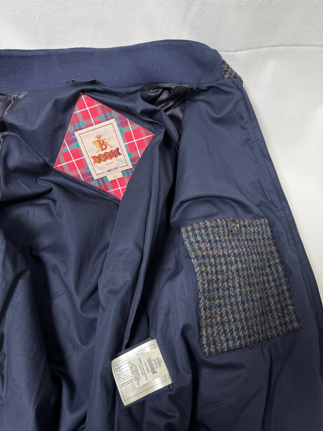 바라쿠타 G9 하운드투스 체크 버진울 자켓 40 상품이미지7