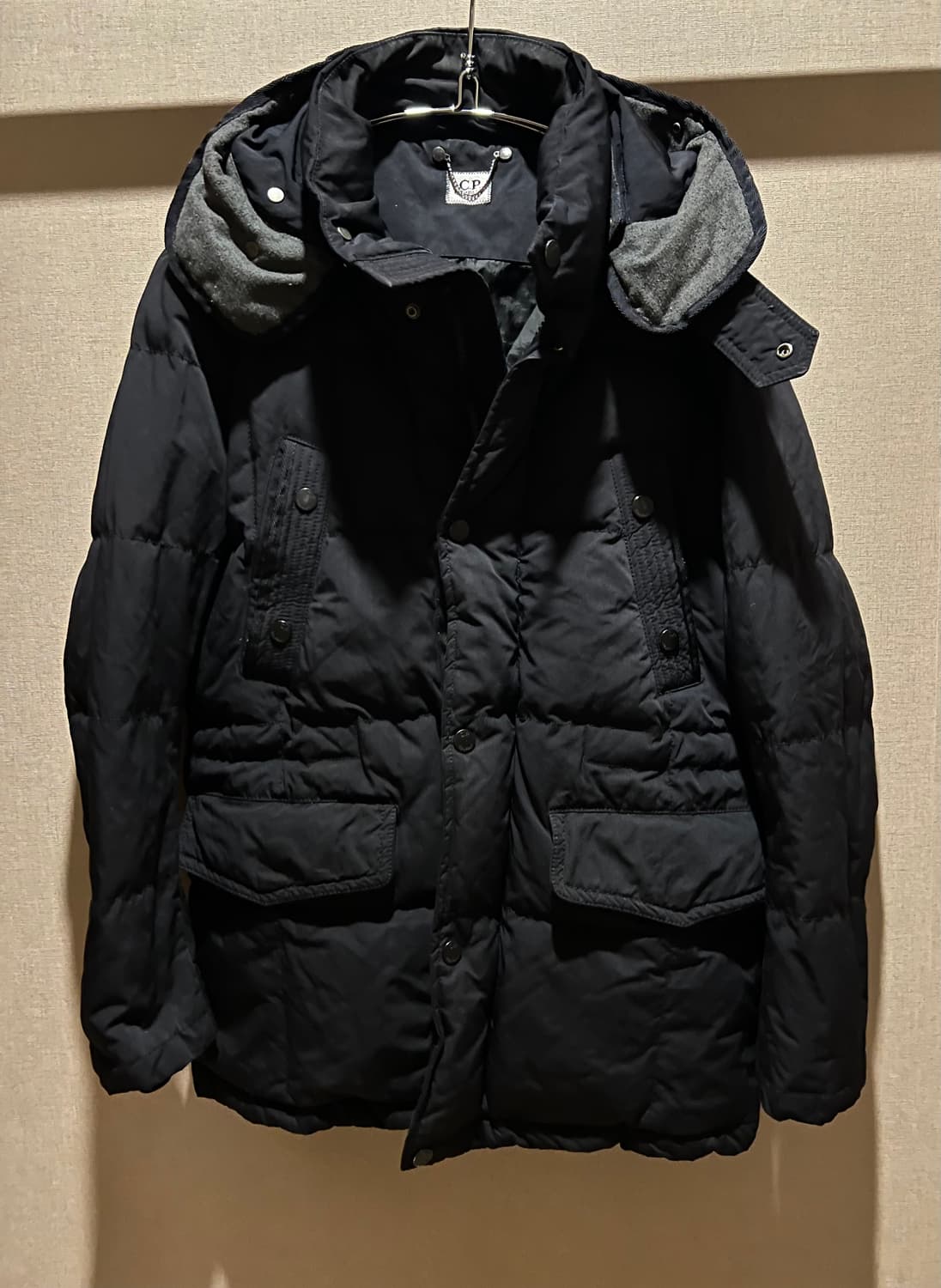 CP컴퍼니 고글 패딩 상품이미지1