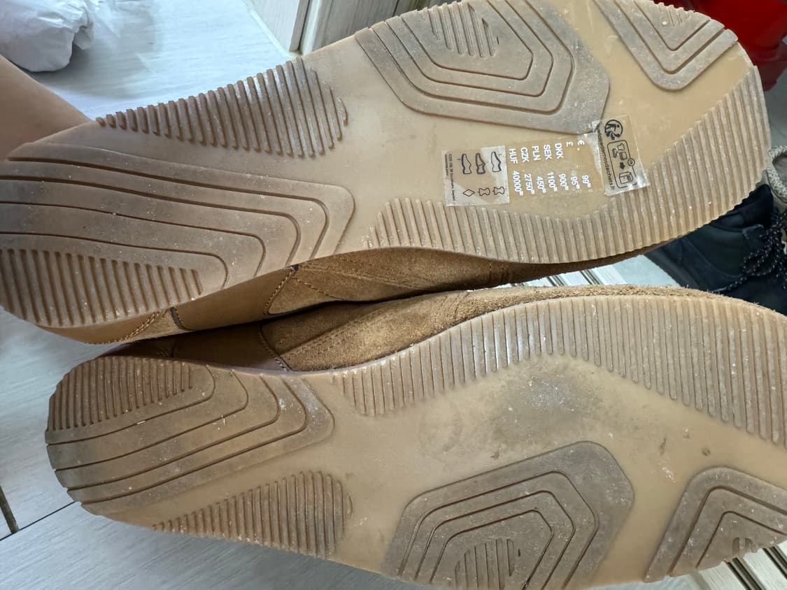 코스 미니멀 스니커즈 모카 상품이미지6