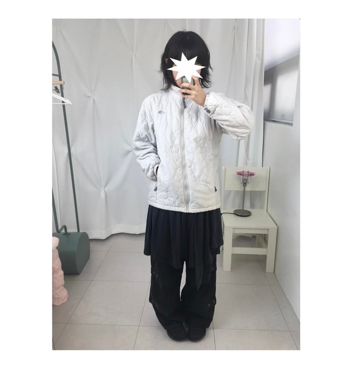 노스페이스 경량 패딩 자켓 화이트 상품이미지2