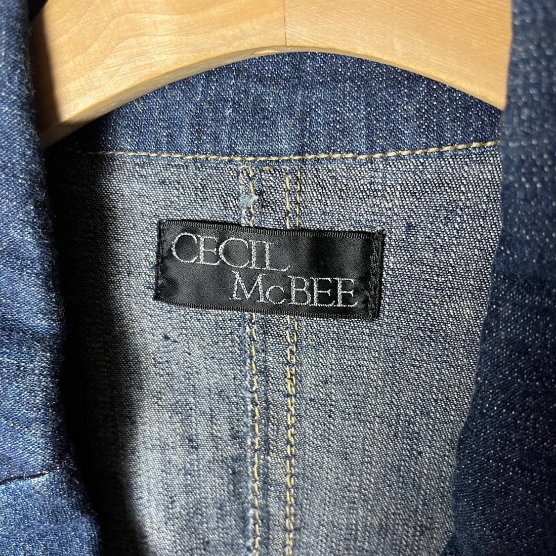 [Cecil McBee] 세실맥비 금장 하프 데님자켓 상품이미지5