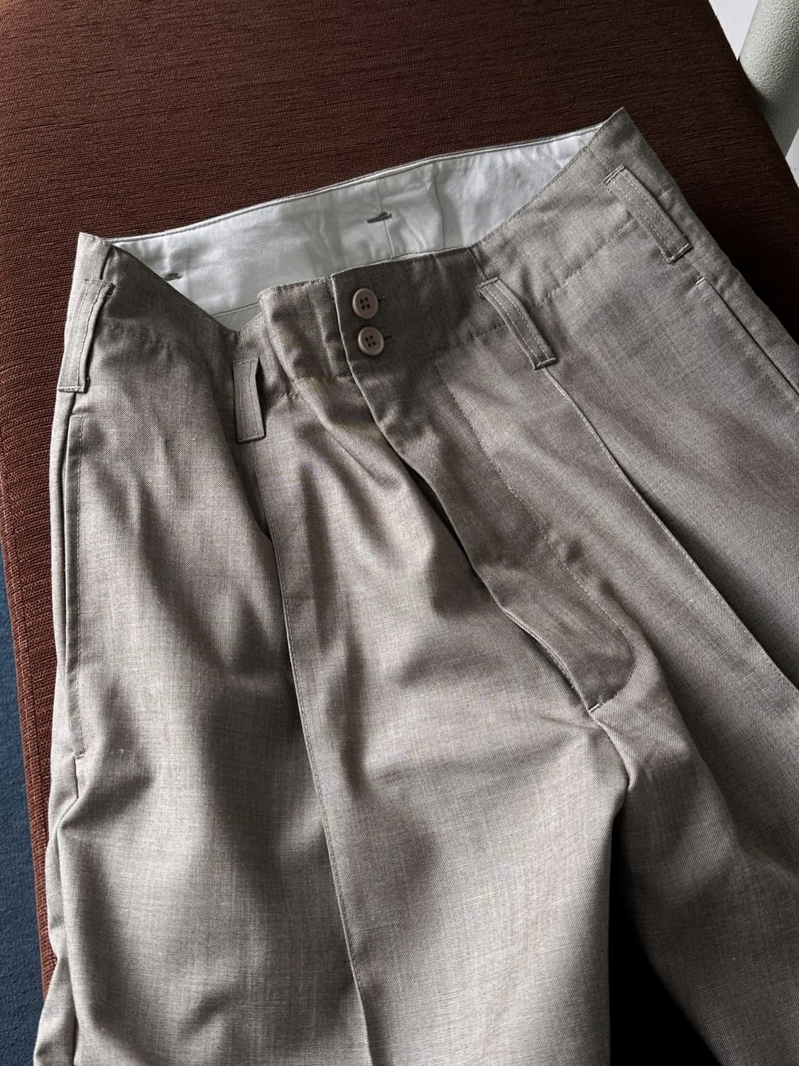 Rayon blend tuck jogger trousers 상품이미지6
