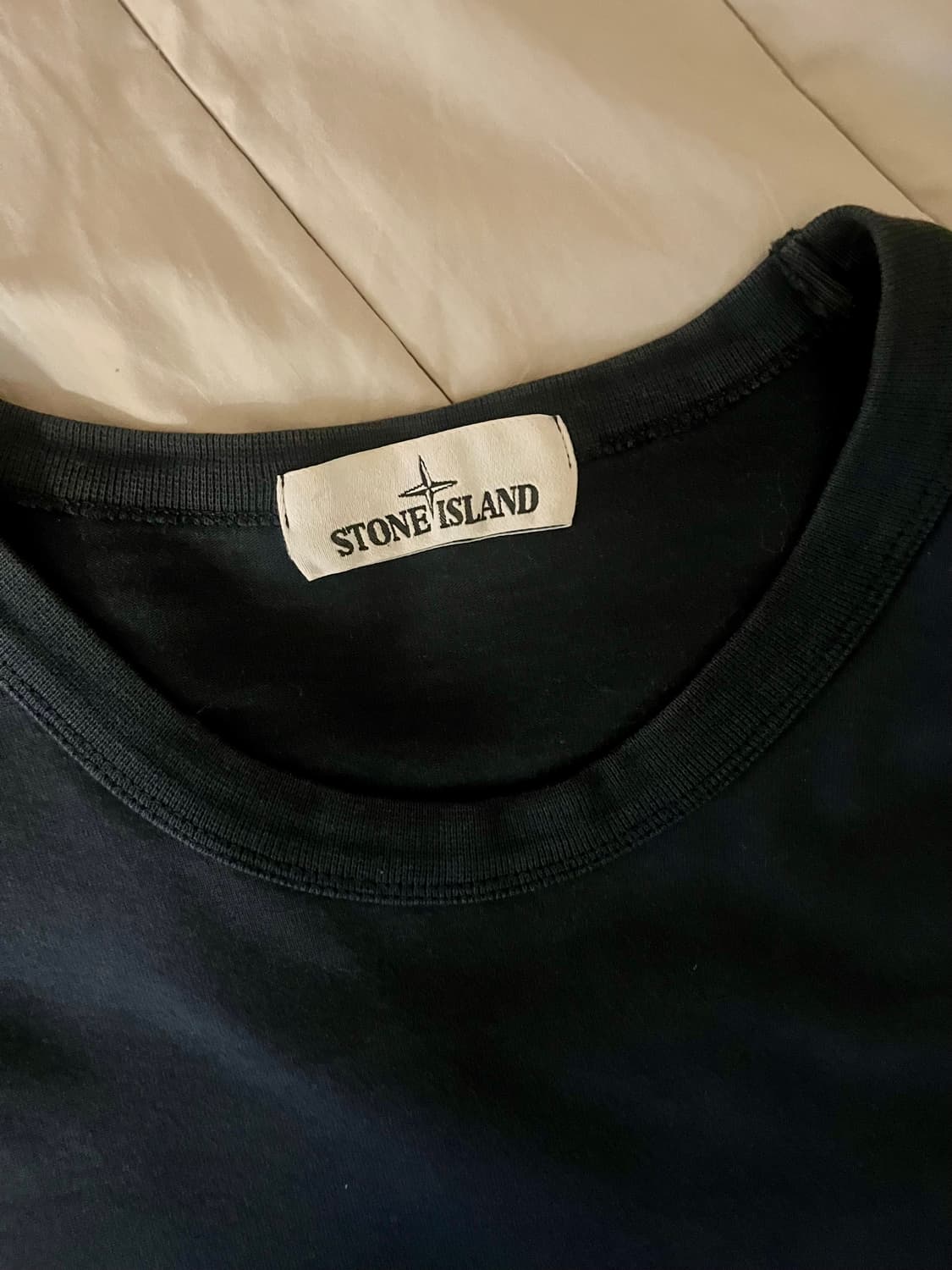 스톤아일랜드 롱슬리브 네이비(L) 상품이미지2