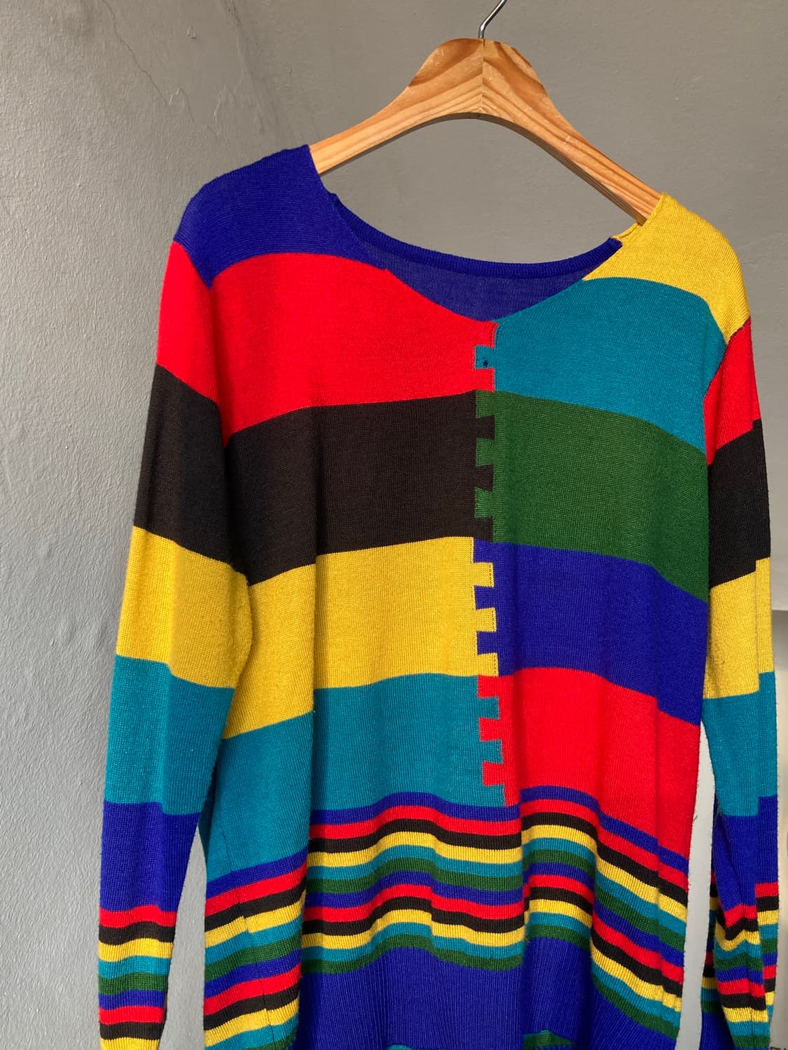 베네통st 비비드 그래픽 니트 상품이미지2