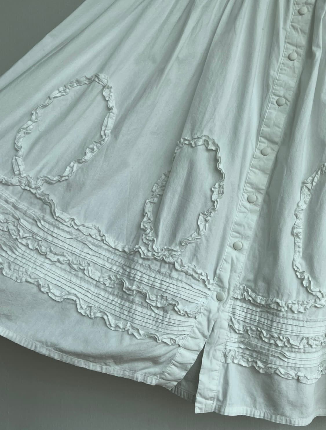 MECHLIN 화이트 코튼 프릴 버튼 롱 스커트 상품이미지3