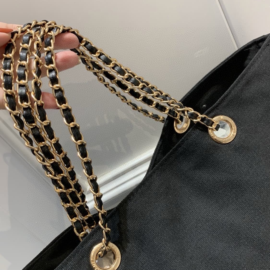 샤넬뷰티 골드체인 숄더백 블랙 상품이미지6