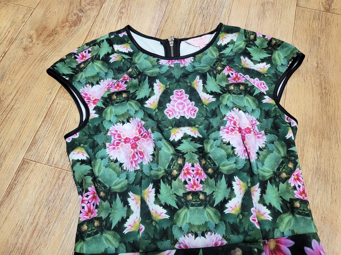 테드베이커(TED BAKER) 내츄럴 킹덤 지오 원피스 44 상품이미지5