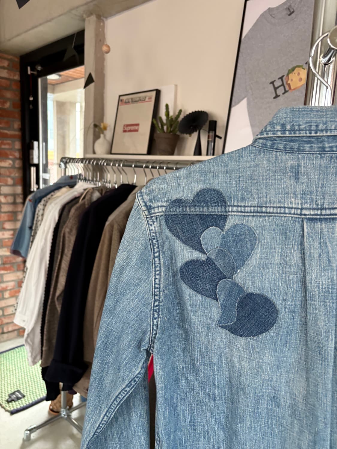 Remi relief 레미 릴리프 하트 데님 셔츠 상품이미지4