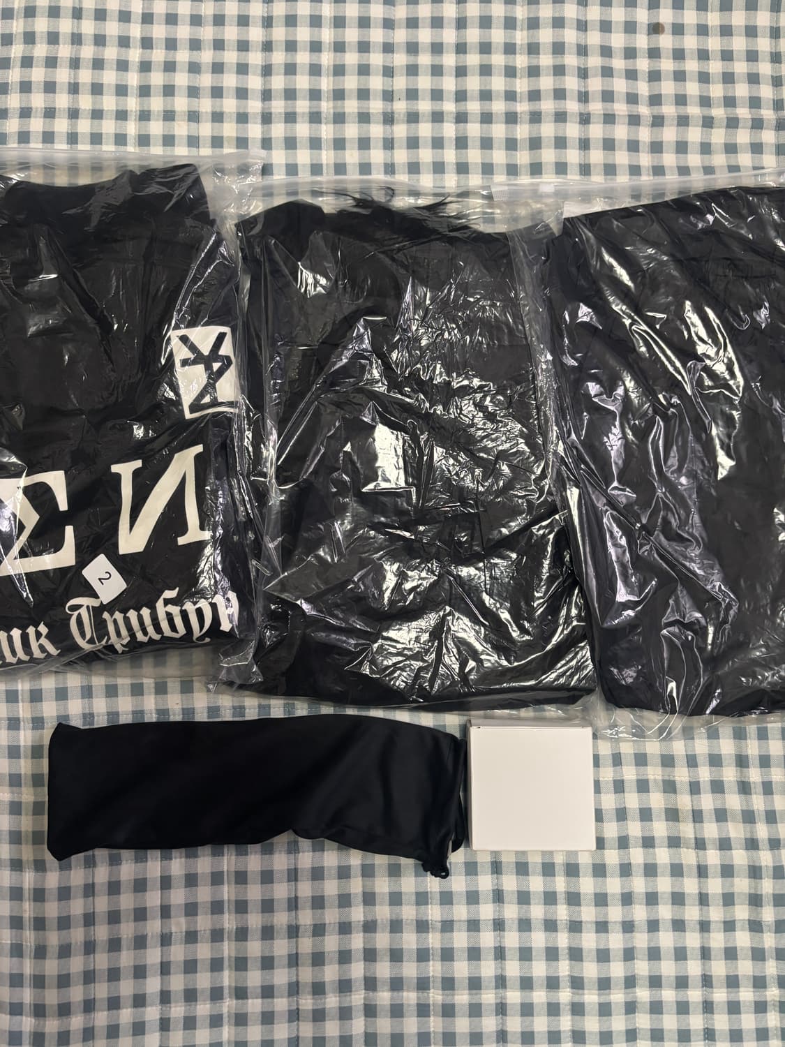 칸예 웨스트 문학 머천다이즈 상품이미지2