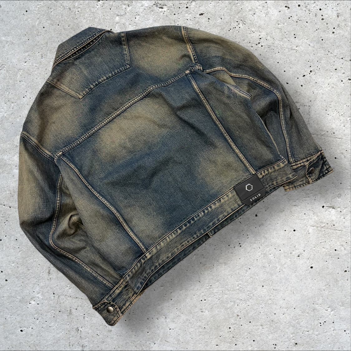 [48] 22FW 솔리드옴므 데님 워싱 자켓 B524 상품이미지2