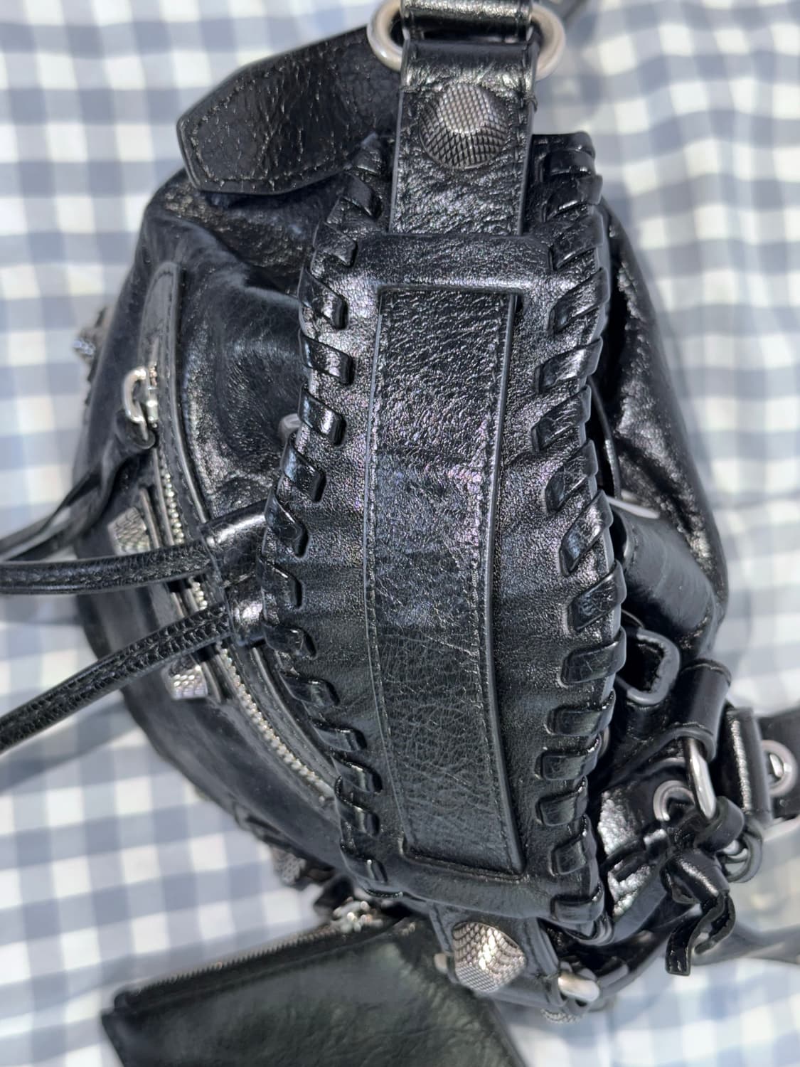 발렌시아가 르카골 버킷백 xs 블랙 상품이미지6