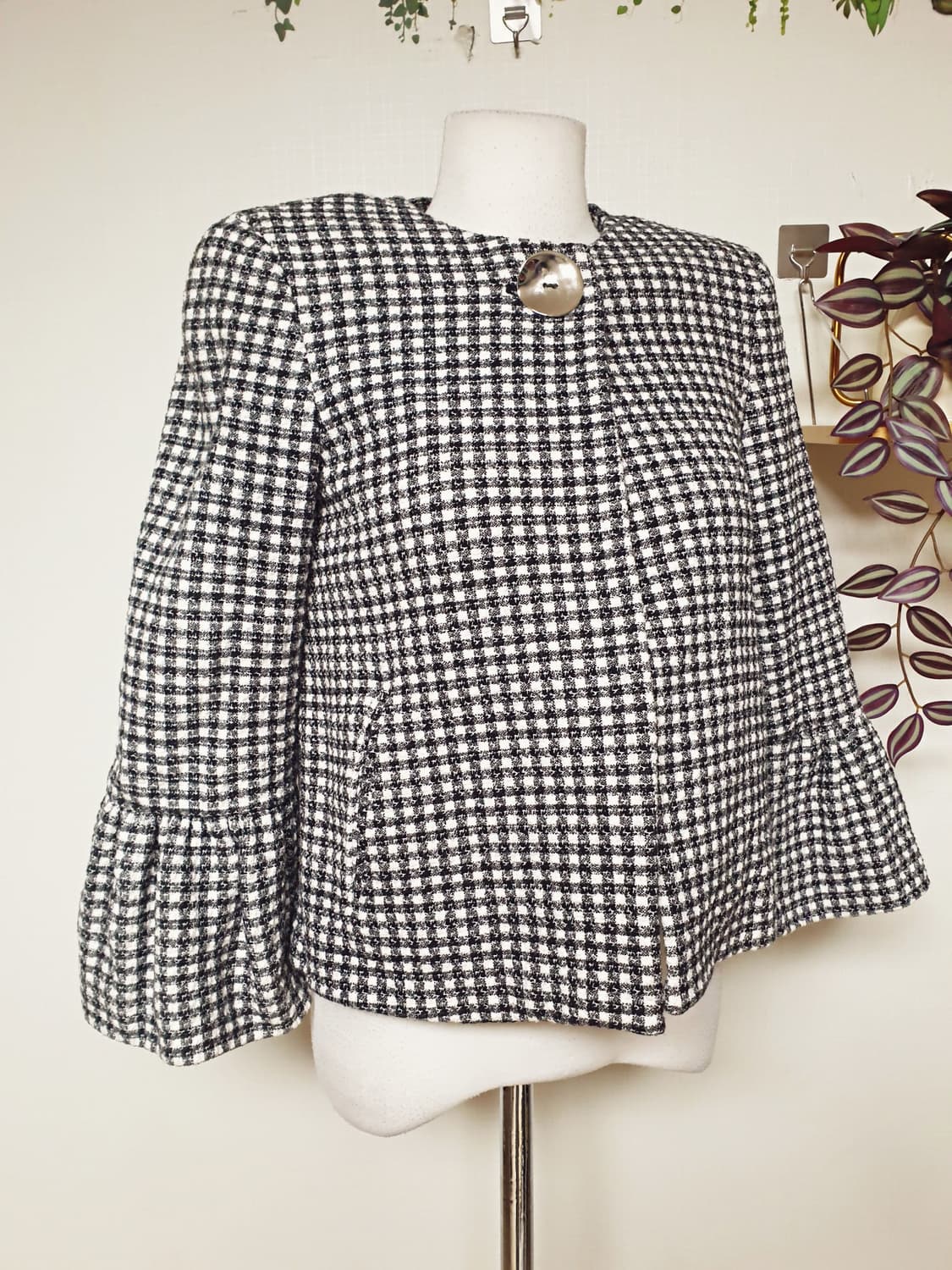 자라 바얀 트위드크롭자켓 44 블랙 XS  상품이미지6