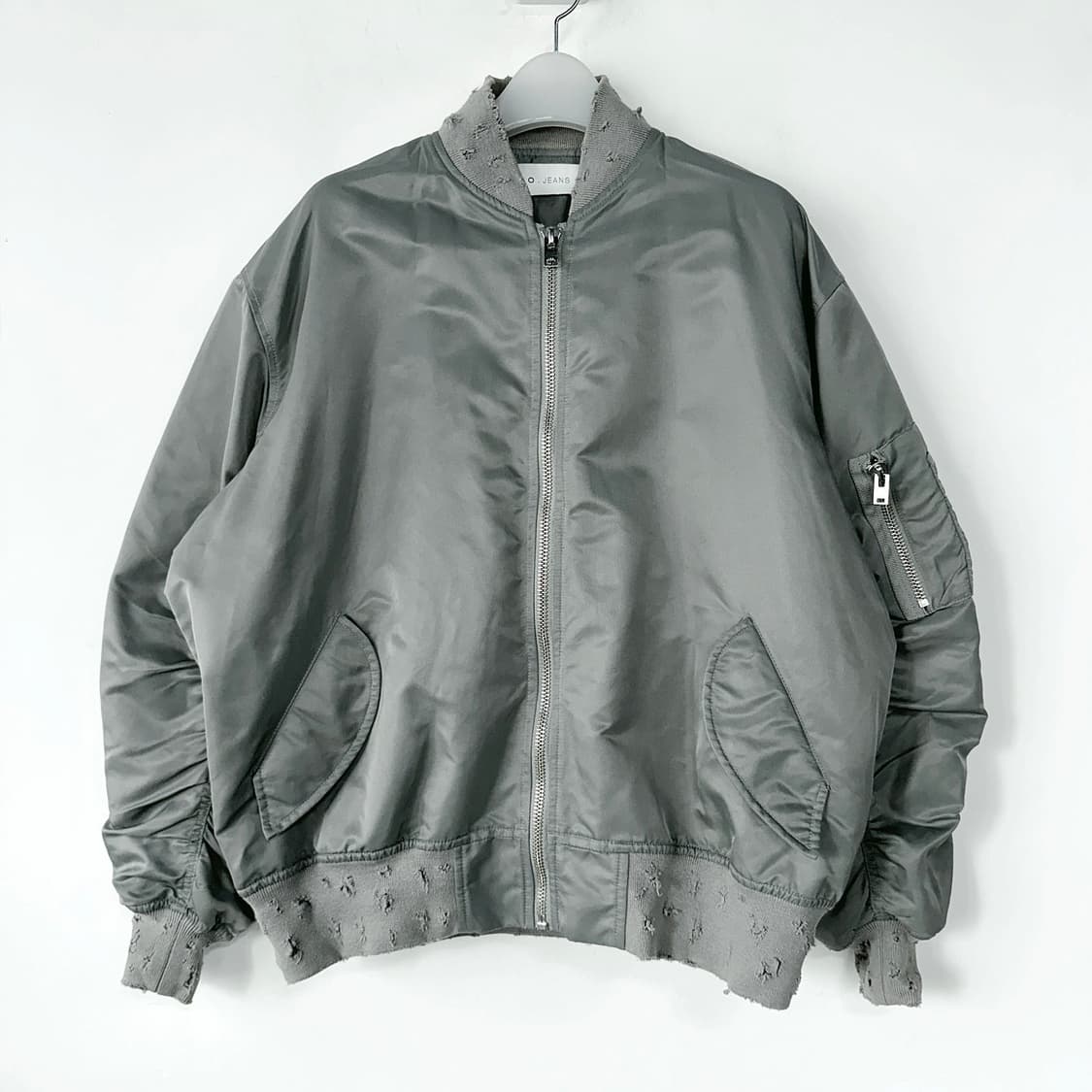 이로 IRO 디스트로이드 봄버 자켓 상품이미지2