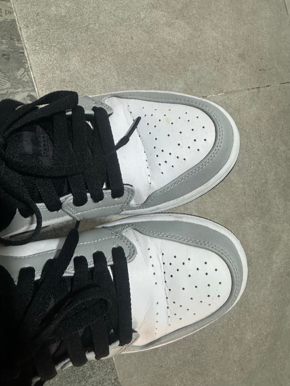 [255] 나이키 조던 1 로우 라이트 스모크 그레이 상품이미지2