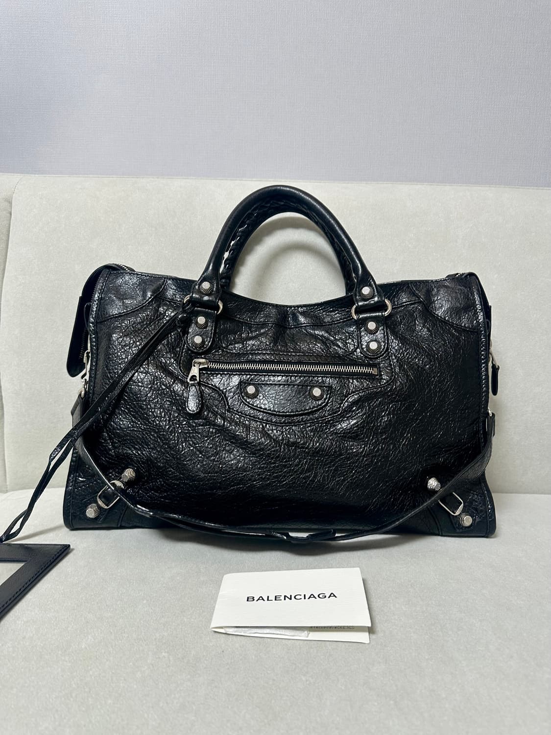 [A+ 정품] 발렌시아가 시티 모터백 미디움 블랙 상품이미지8