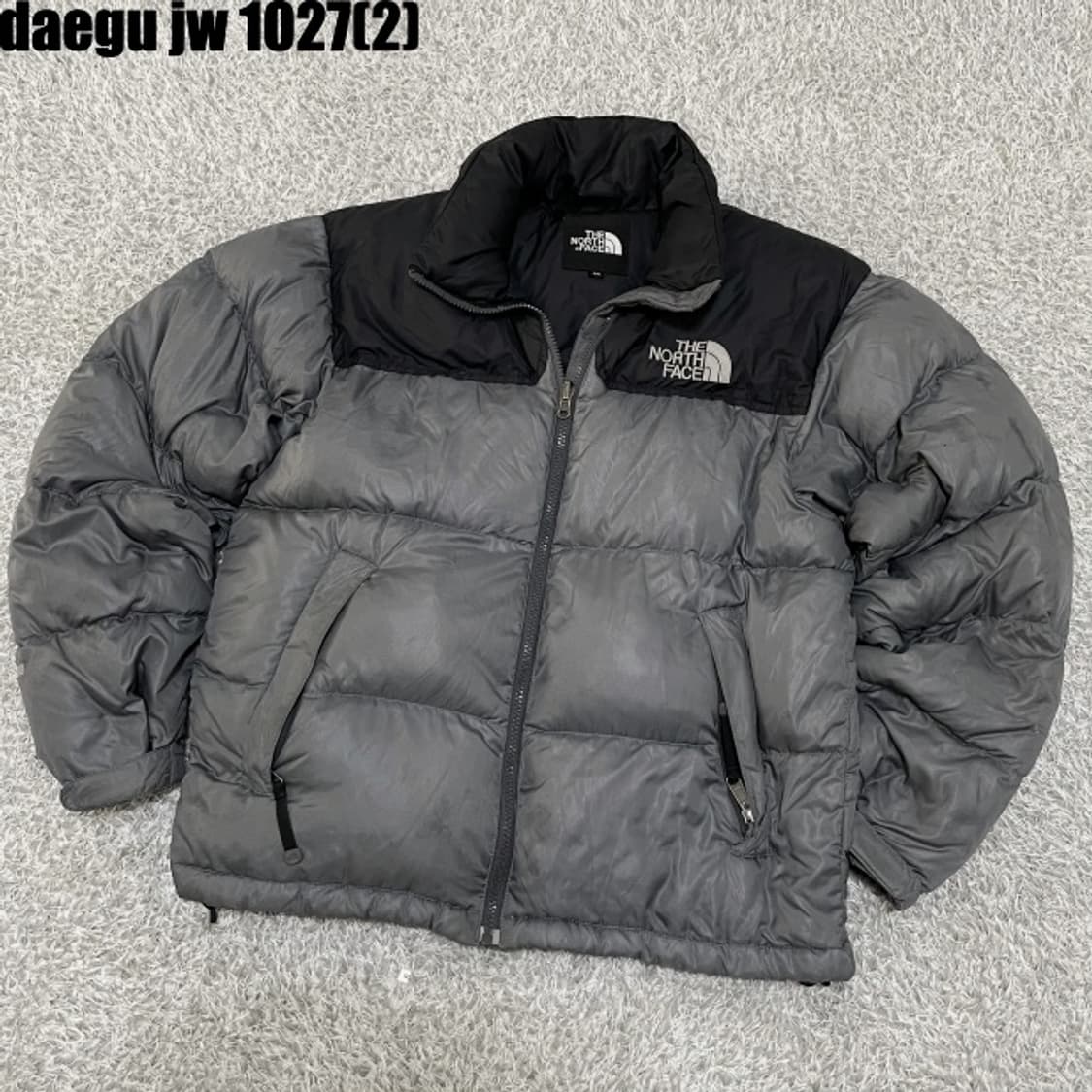 노스페이스 그레이 눕시 패딩 상품이미지1