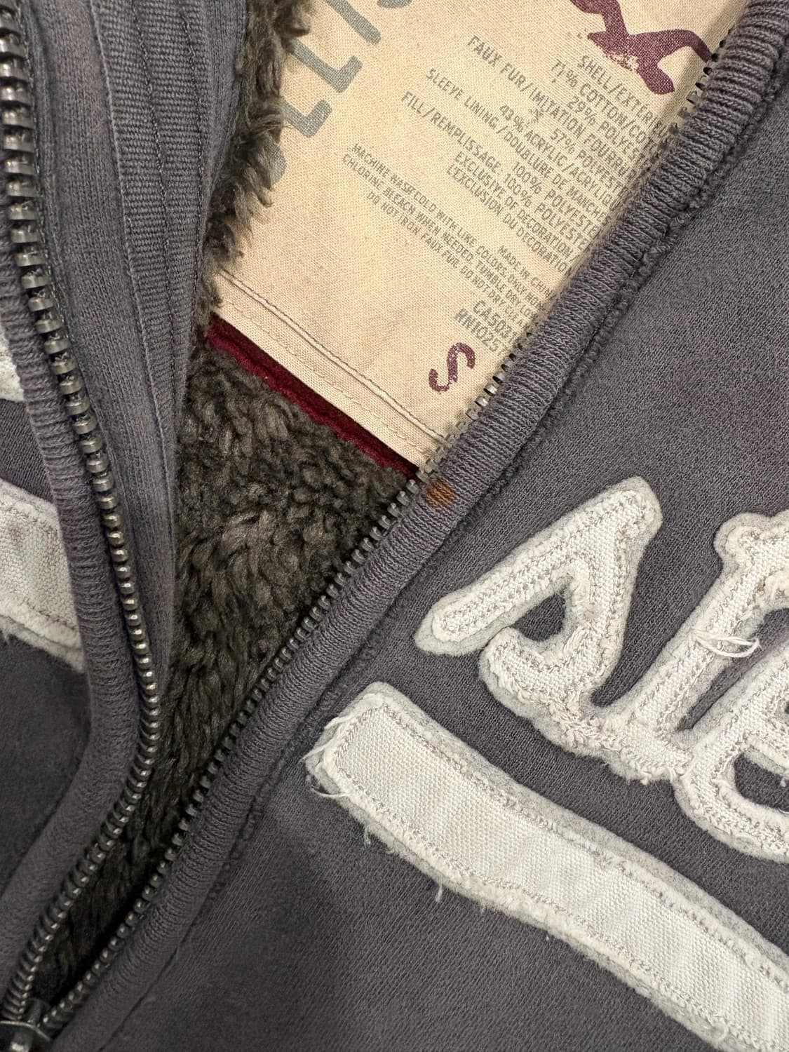 홀리스터 y2k 딱붙 퍼 집업자켓 상품이미지4