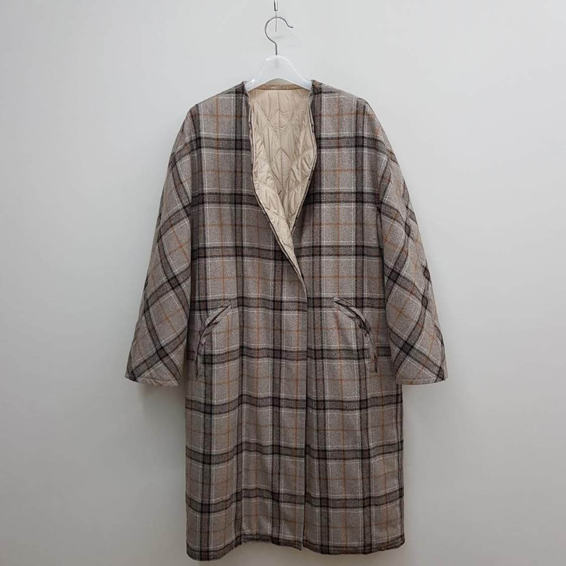 한섬 시스템 리버시블 패딩코트 82-94-160사이즈 상품이미지3