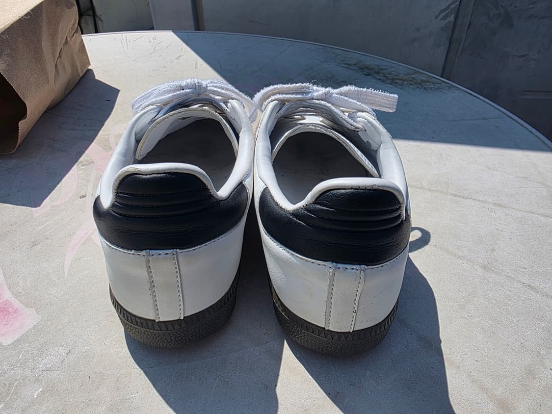 아디다스 삼바 OG 화이트 블랙 260 인기사이즈 상태양호 상품이미지4