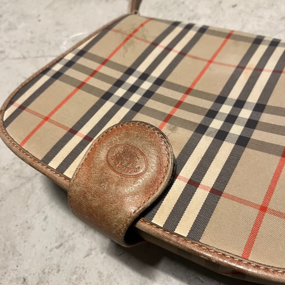 vintage burberrys cross bags  상품이미지4