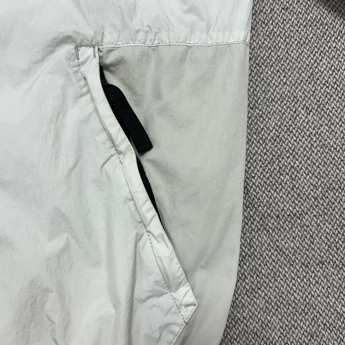 스톤아일랜드 가먼트다이 크링클랩스 후드자켓(M) 상품이미지5