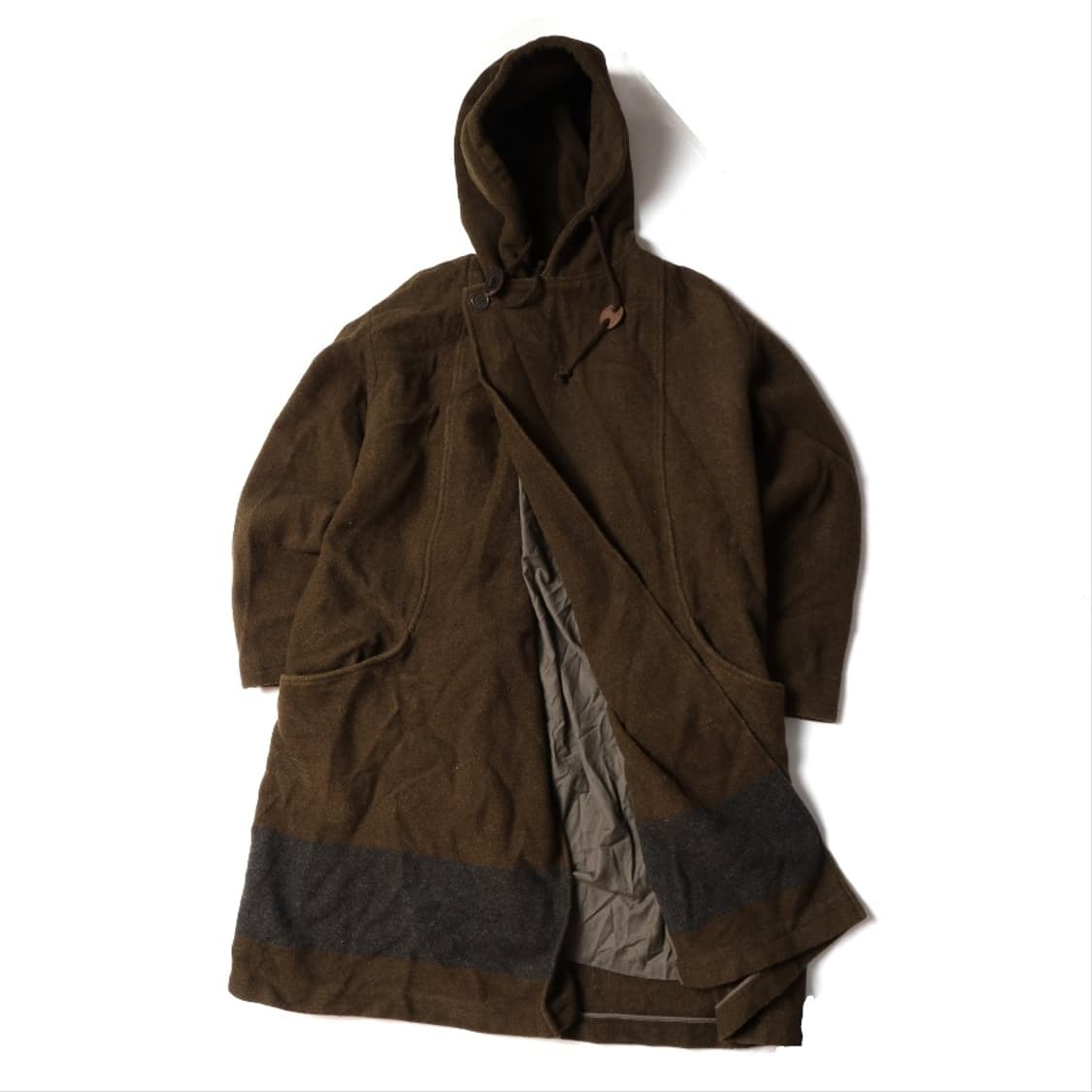 주카 Zucca Asymmetric Button Wool Coat 
 상품이미지3