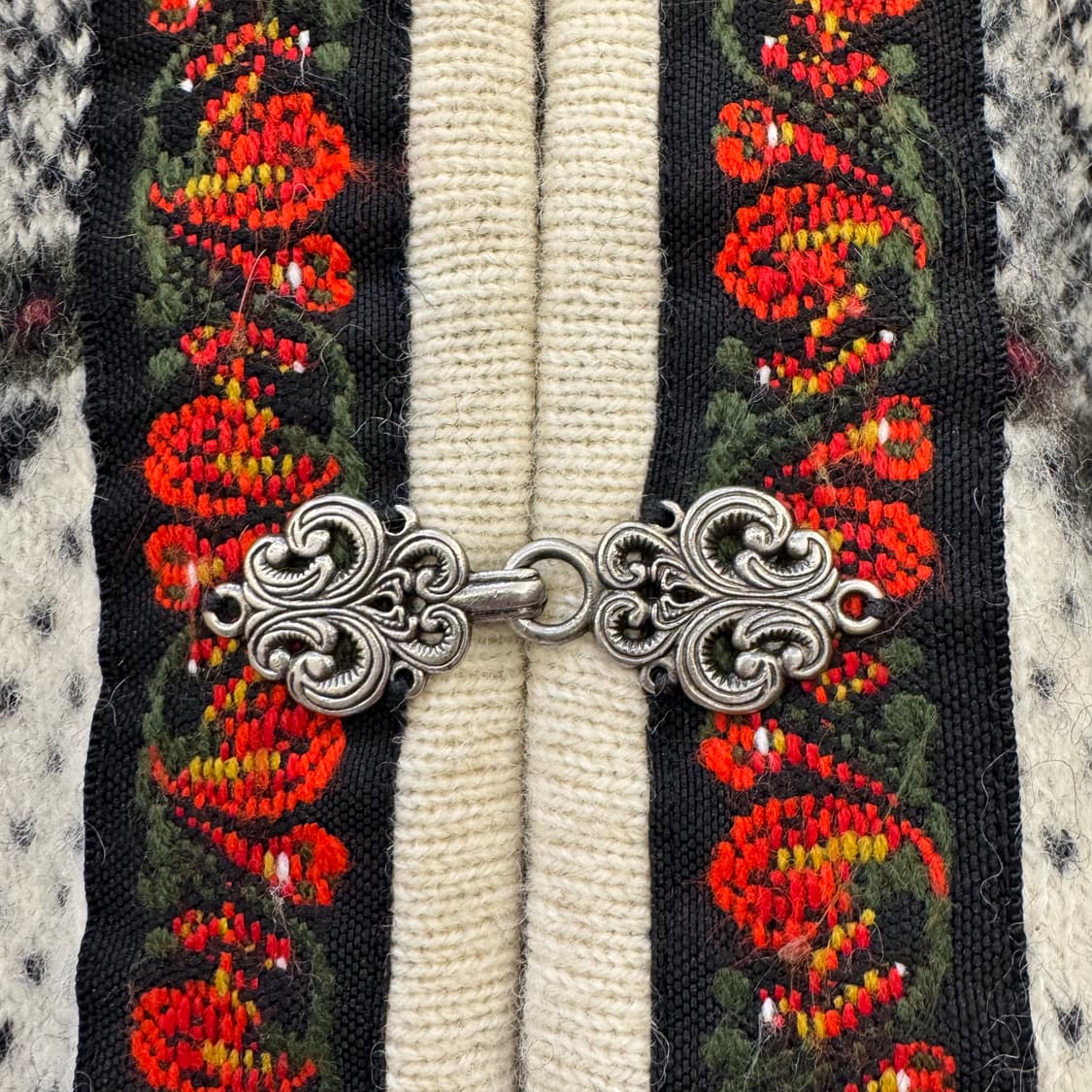 스쿼밸리 노르딕 버클 니트 가디건 상품이미지5