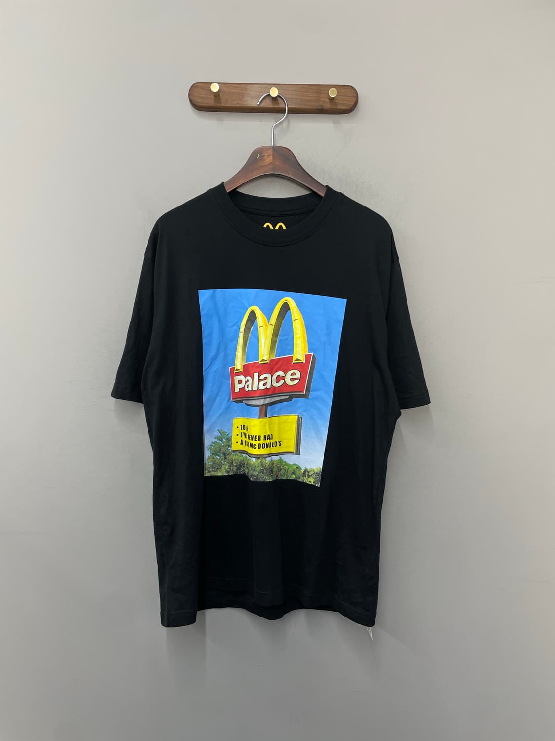 팔라스 X 맥도날드 콜라보 반팔 H2699 상품이미지2