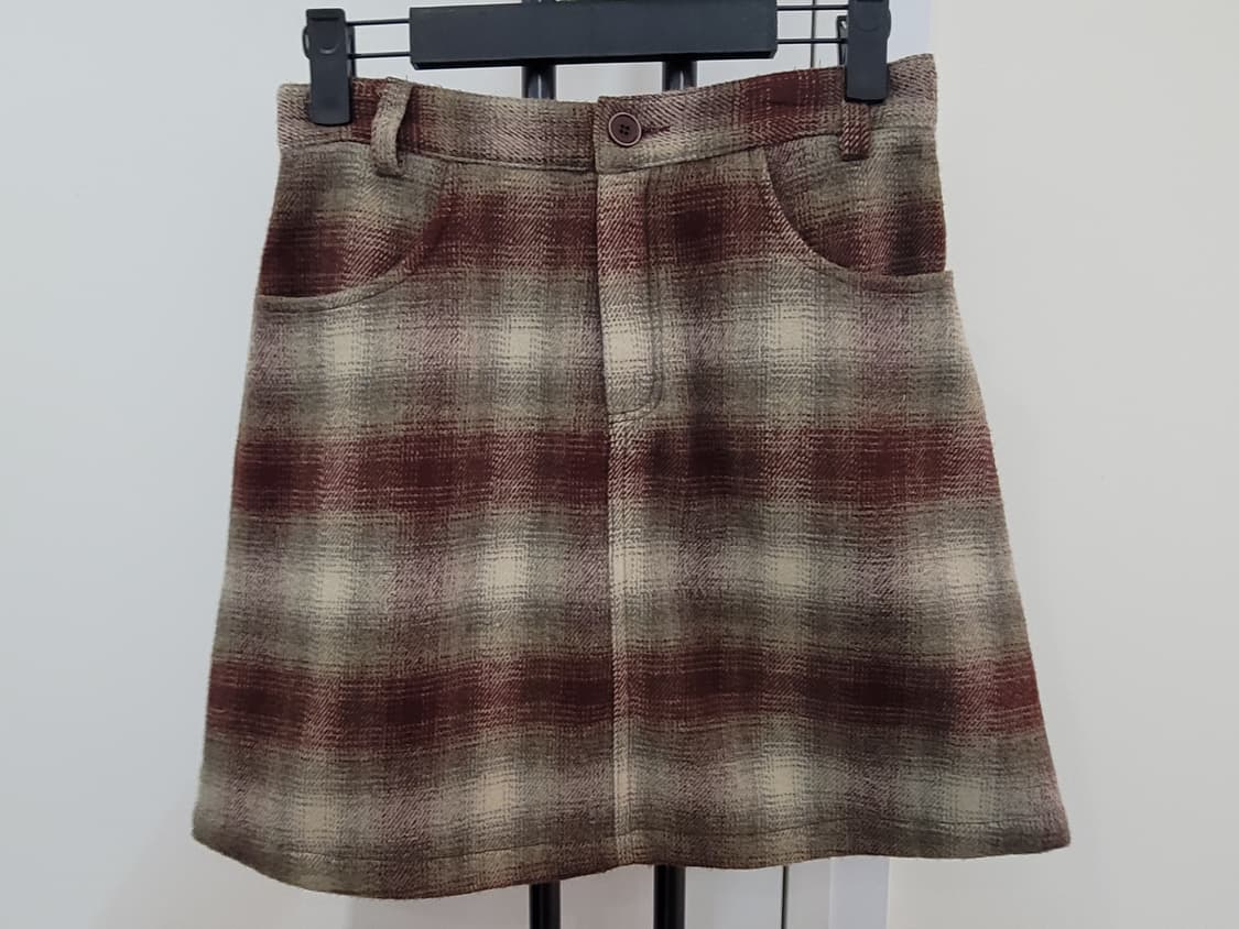 스컬프터 체크무늬 겨울용 미니스커트 S사이즈 상품이미지1