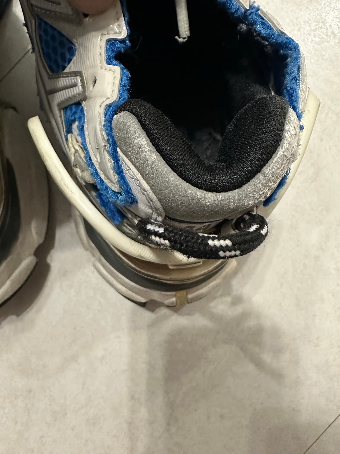 (44)발렌시아가 뉴러너 상품이미지5