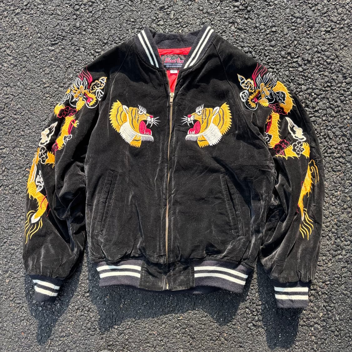 슛원 벨벳 스카잔 자켓 상품이미지1