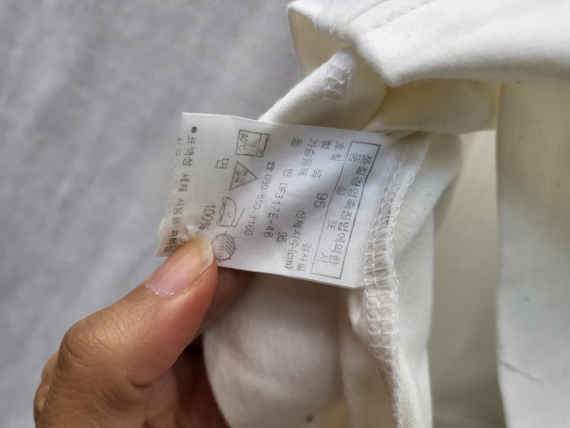 라코스테 브이넥 티셔츠 상품이미지5