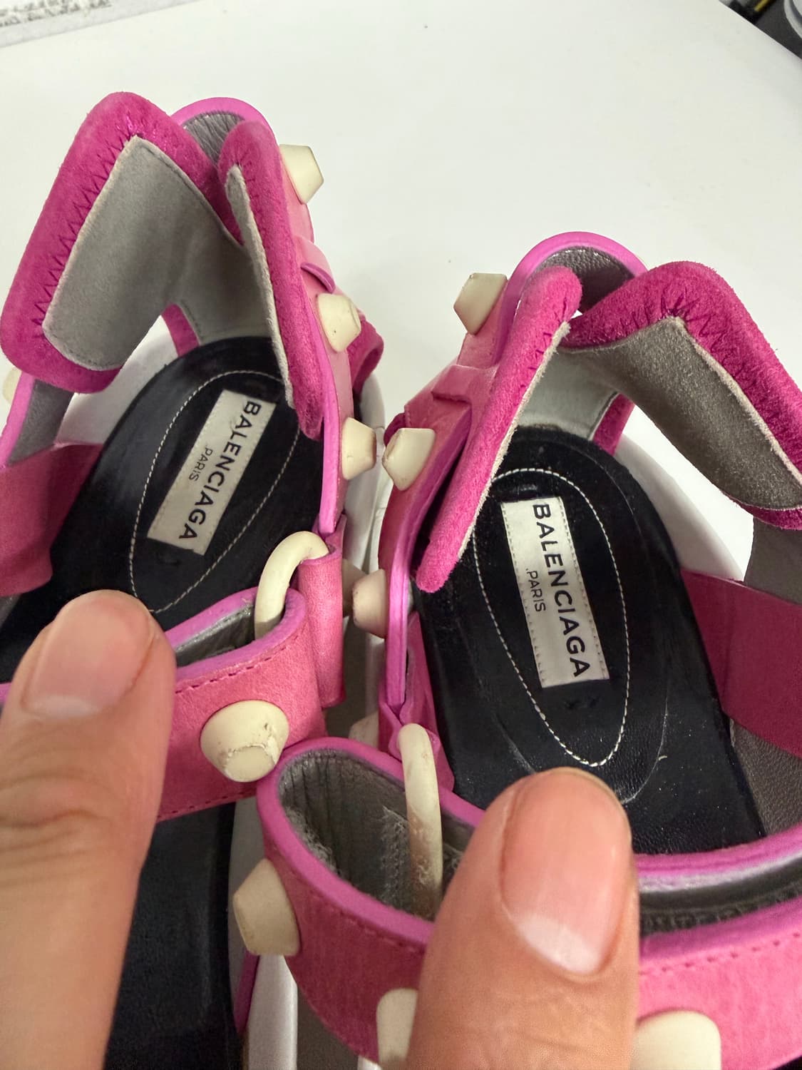 정품) 발렌시아가 핑크 스터드 샌들 36.5 상품이미지7
