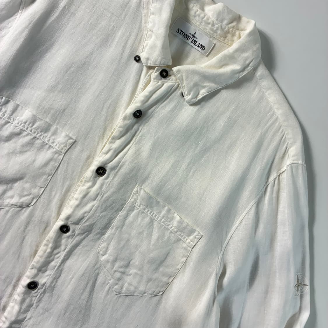 Stone island  스톤 아일랜드 자수 린넨 화이트 포켓 셔츠  상품이미지2