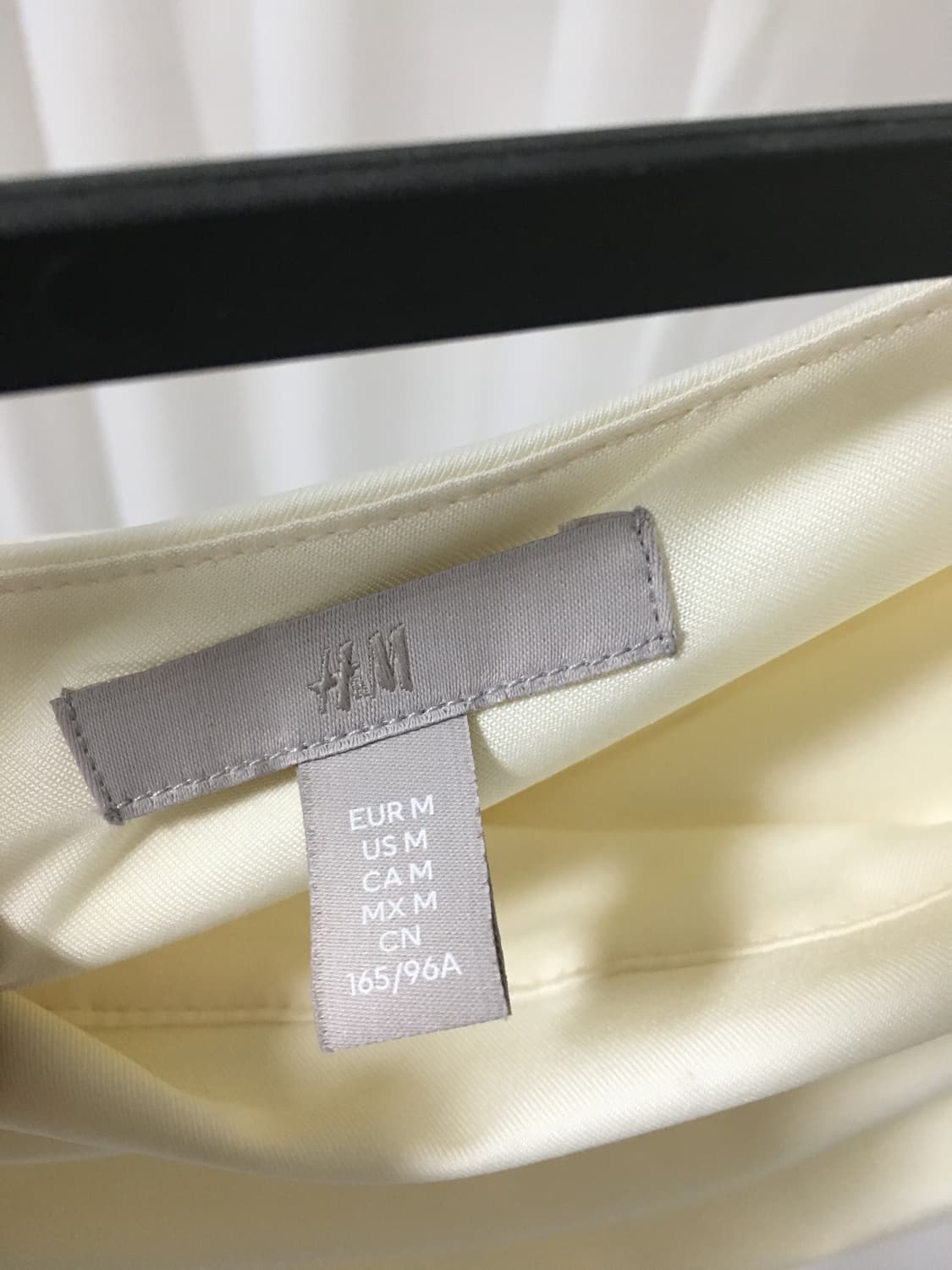 H&M 드레이프 탑 상품이미지2