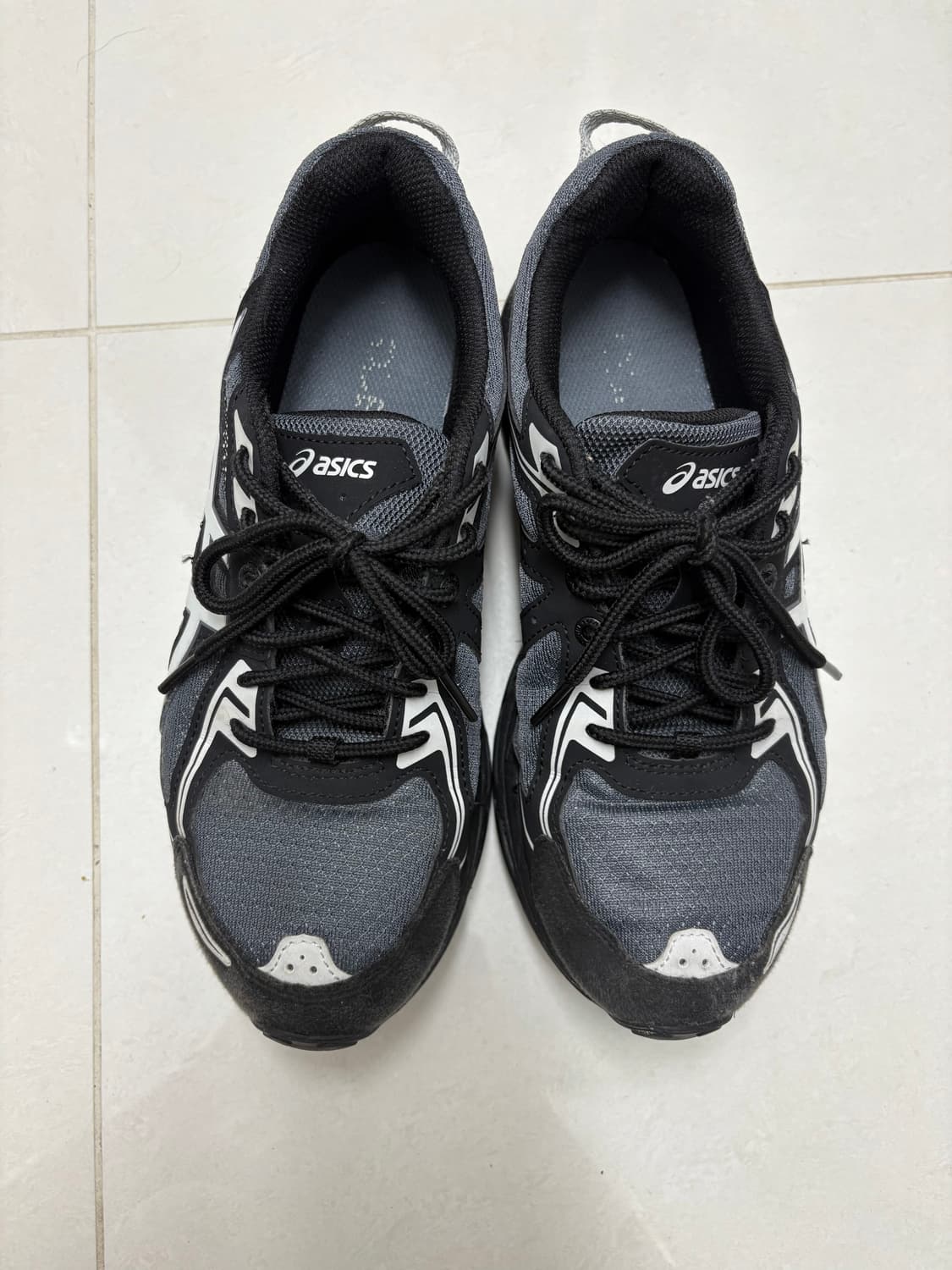 아식스 젤 벤쳐 6 블랙 (250) 상품이미지1