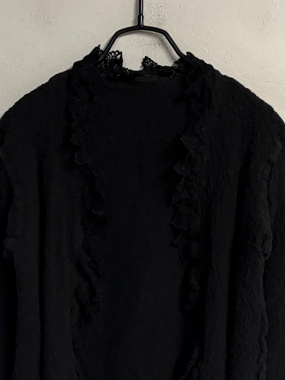 ISSEY MIYAKE me textured ruffle cardigan 상품이미지2