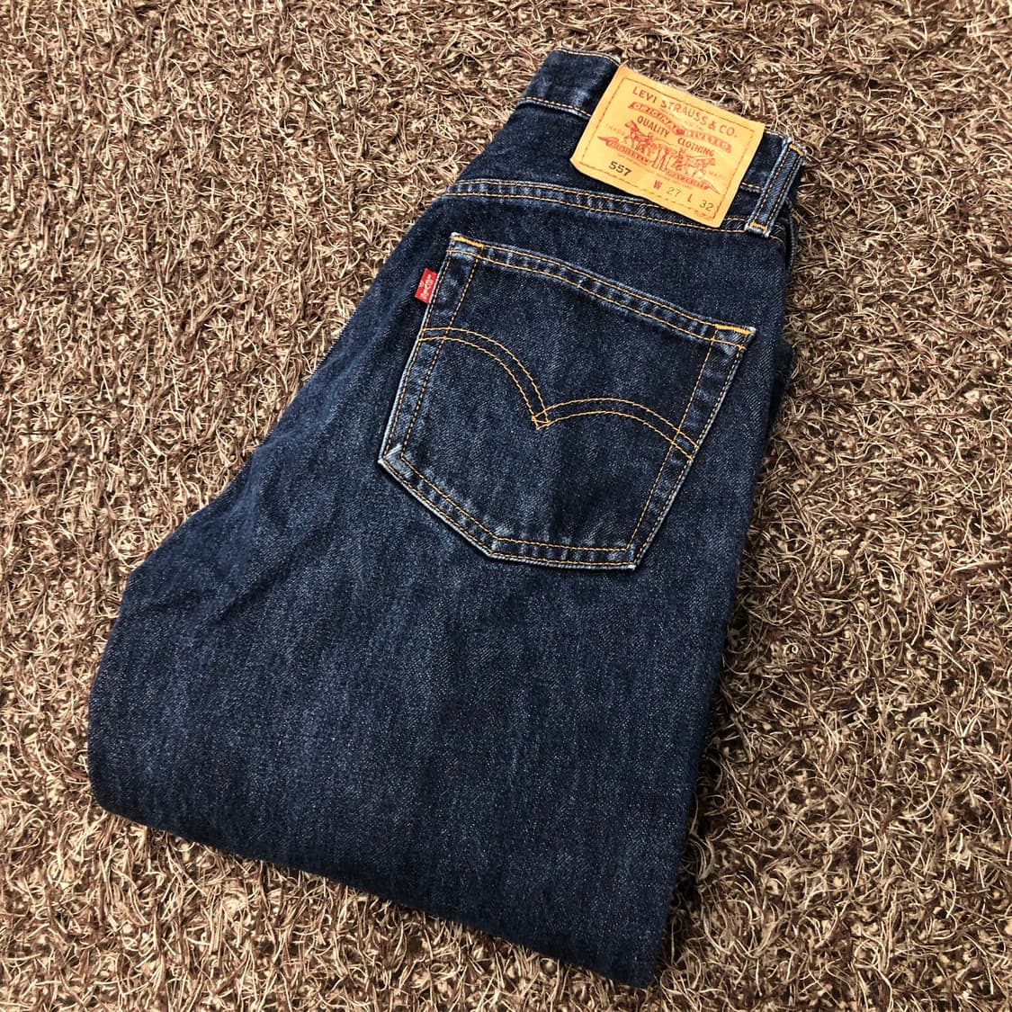 리바이스 557 부츠컷 데님 팬츠 상품이미지1