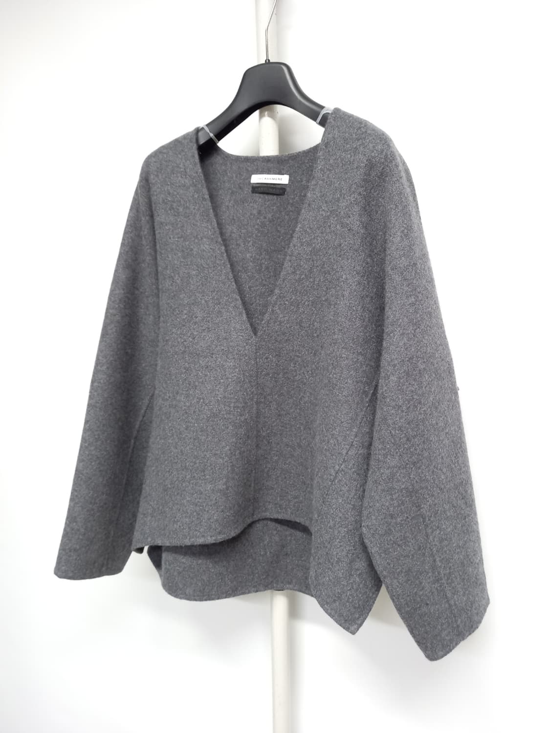 더 캐시미어 춘추동 캐시미어100 핸드메이드 아우터 66.77 상품이미지3