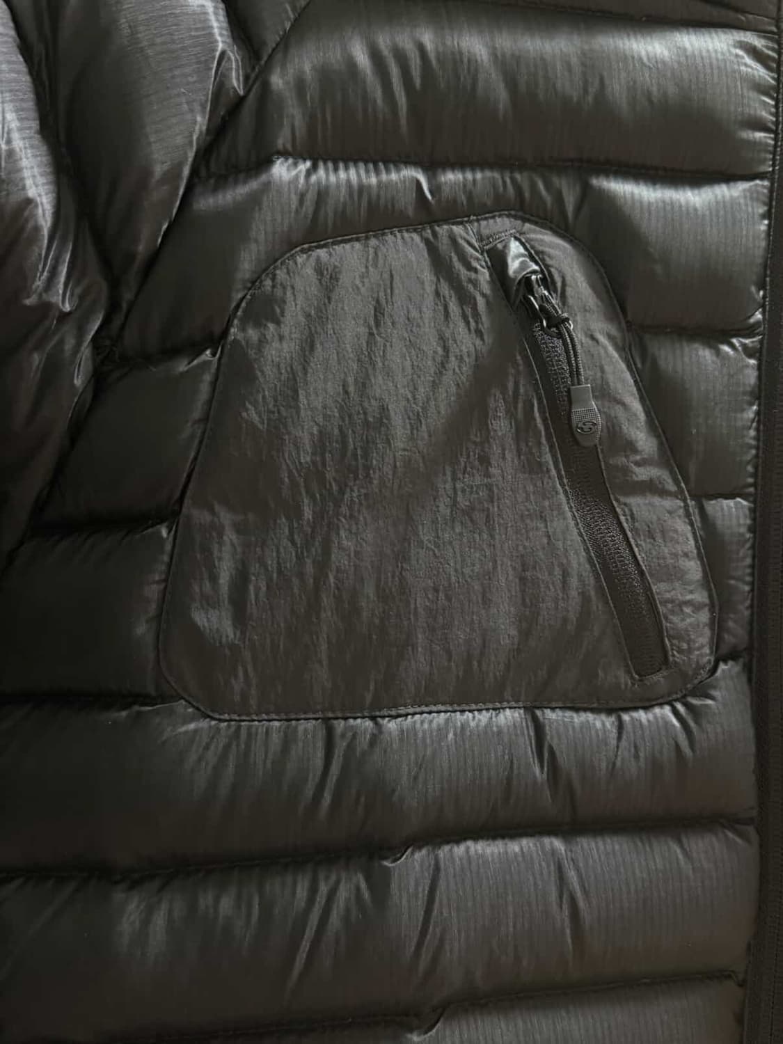 24FW 산산기어 패널드 푸퍼 자켓 블랙 상품이미지5