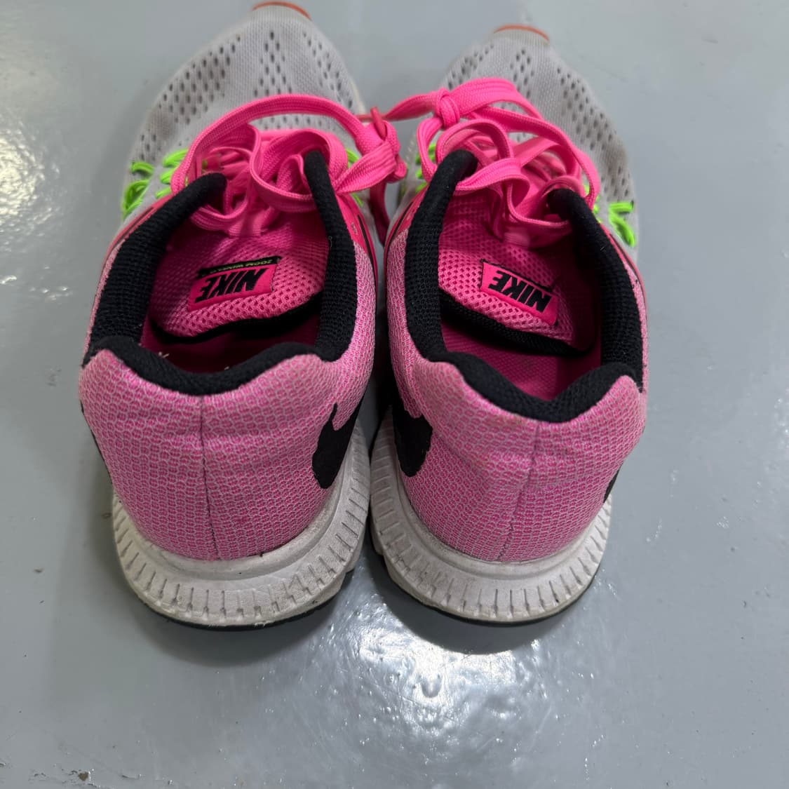 240 나이키 줌 원플로3 0204T2 상품이미지3