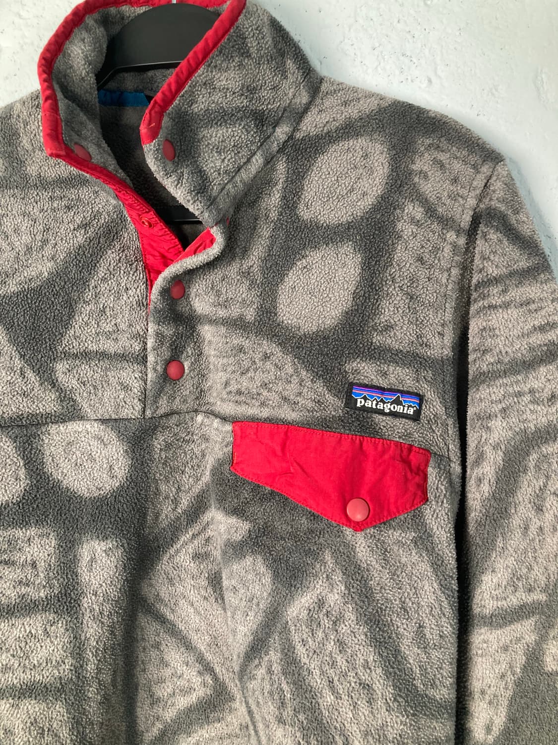 파타고니아 신칠라 아즈텍 그레이 레드 (XS) 상품이미지4