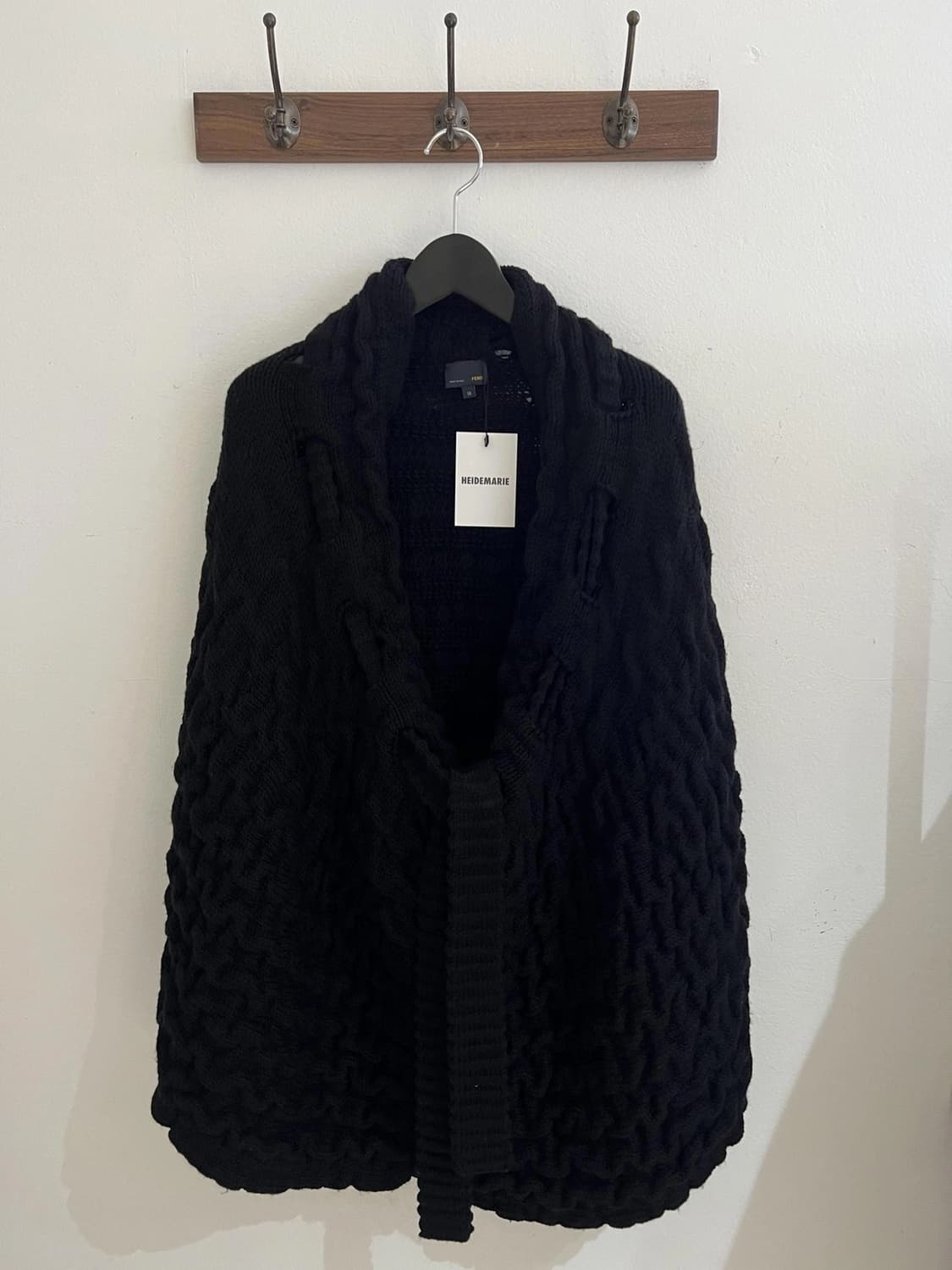 펜디 숄코트 상품이미지1