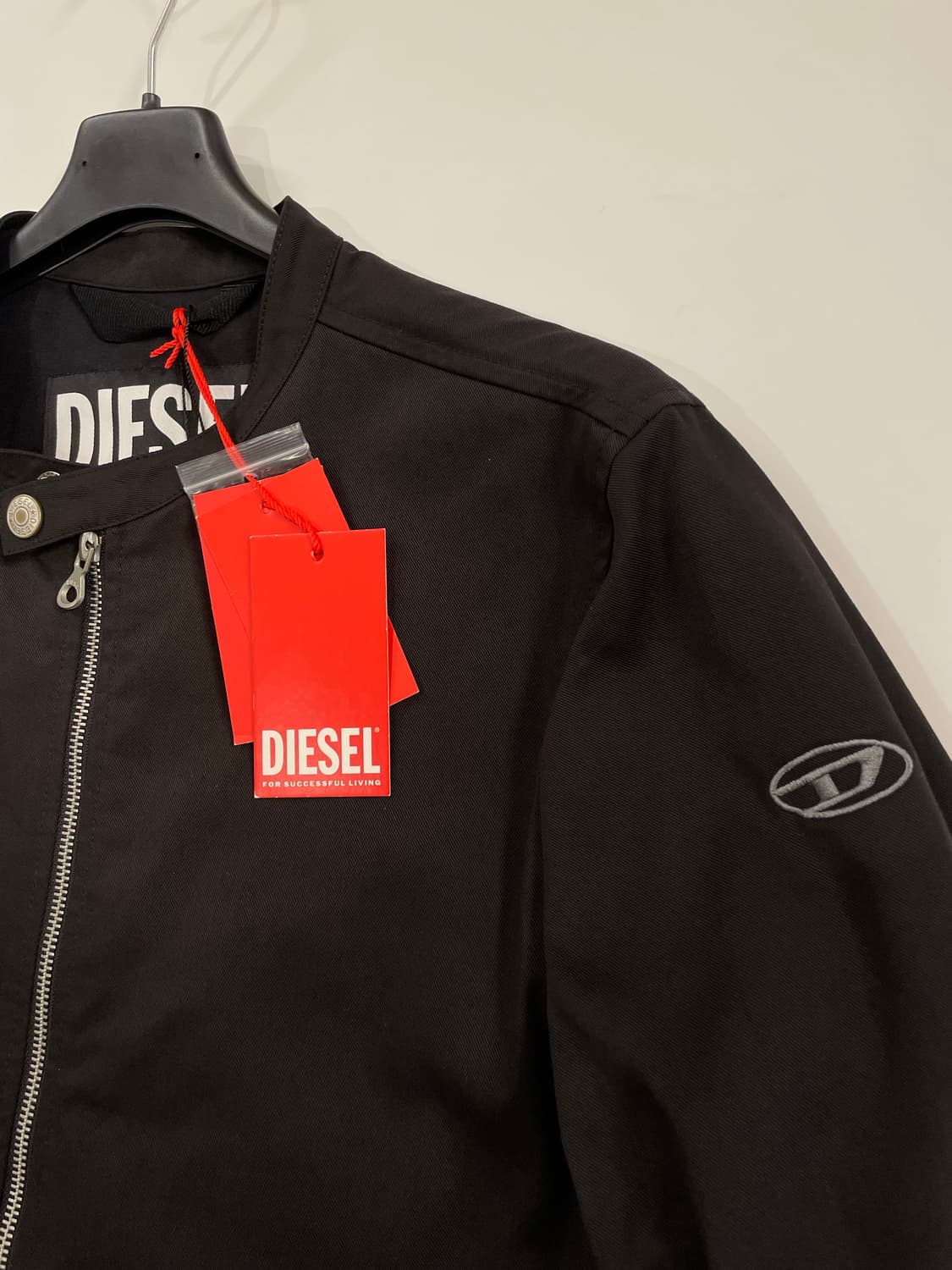 디젤 J글로리 자켓 블랙 S 새상품 판매 상품이미지2