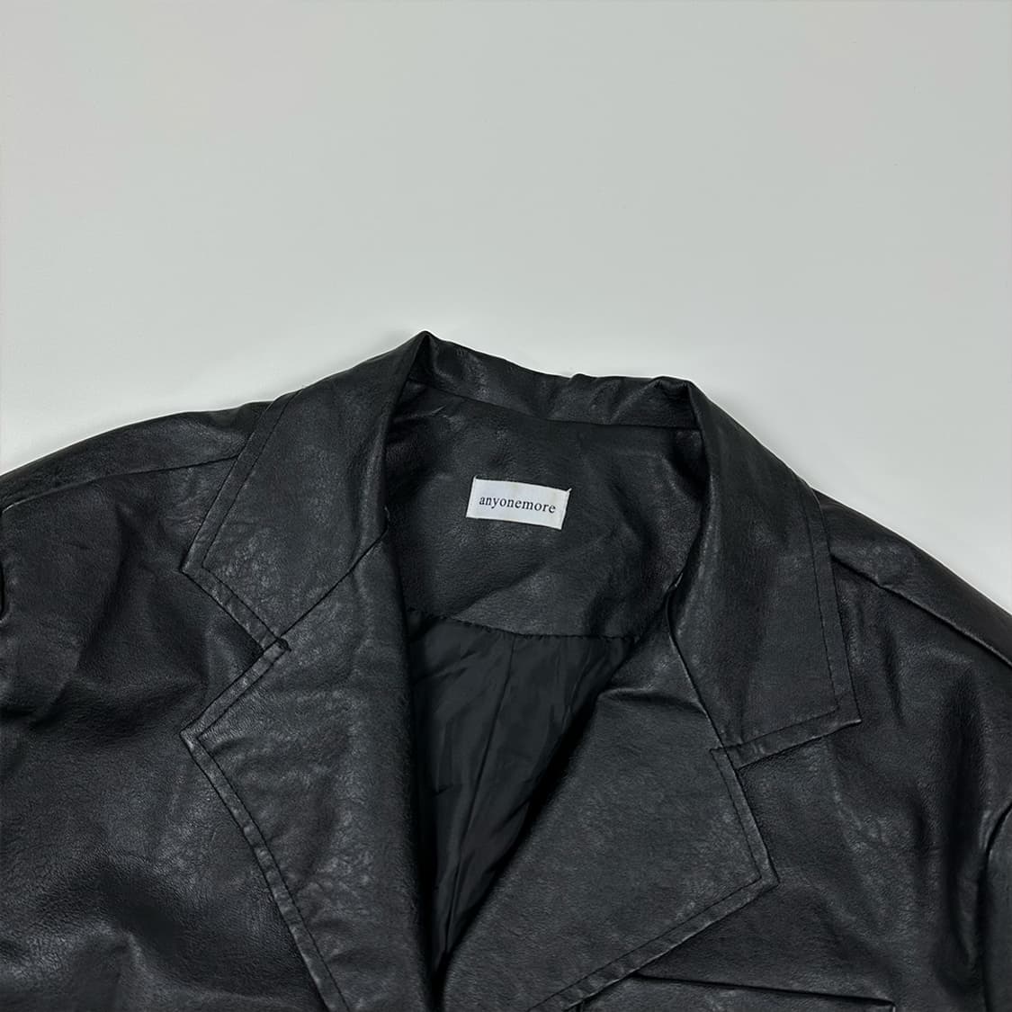 애니원모어 3버튼 가죽 자켓 상품이미지3