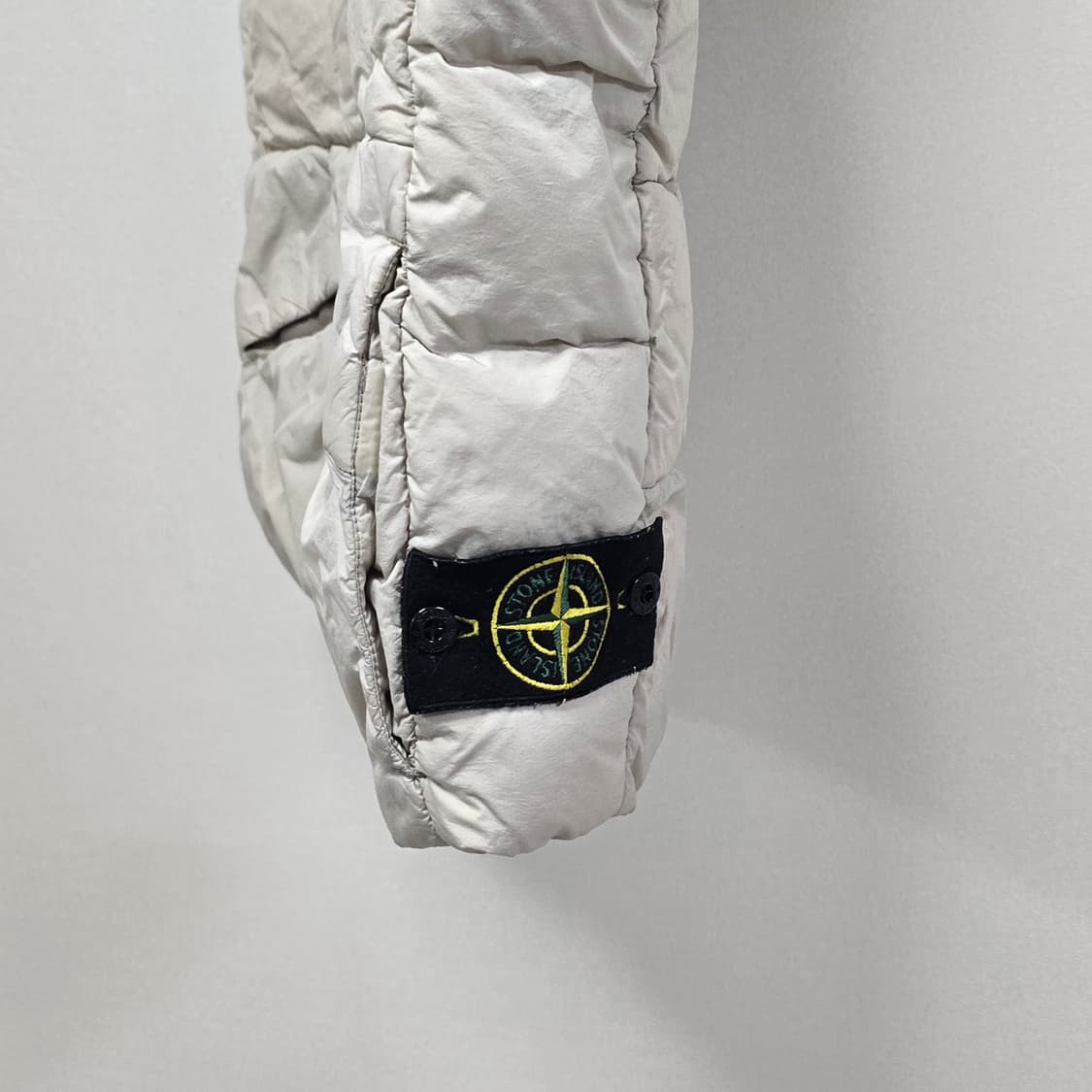 스톤아일랜드 조끼 패딩 s사이즈 90 95 판매 상품이미지2